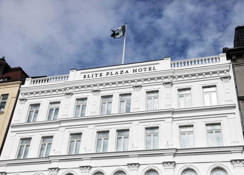 Elite Plaza Hotel 4*
