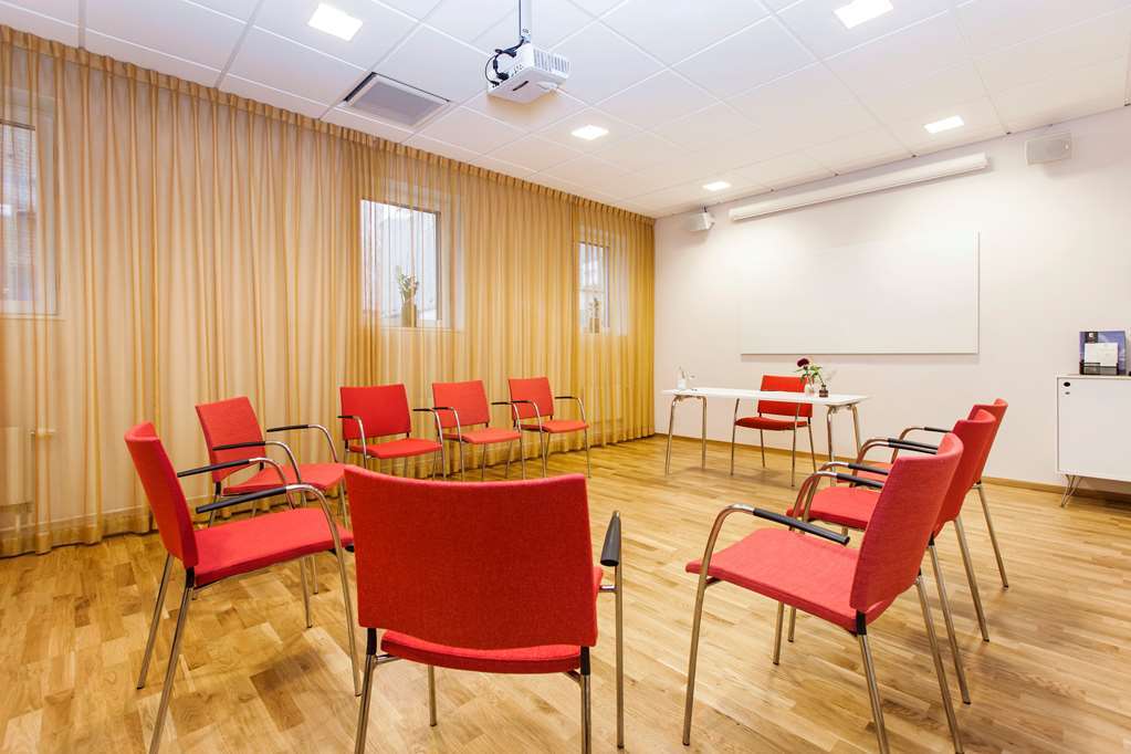 Elite Plaza 4*